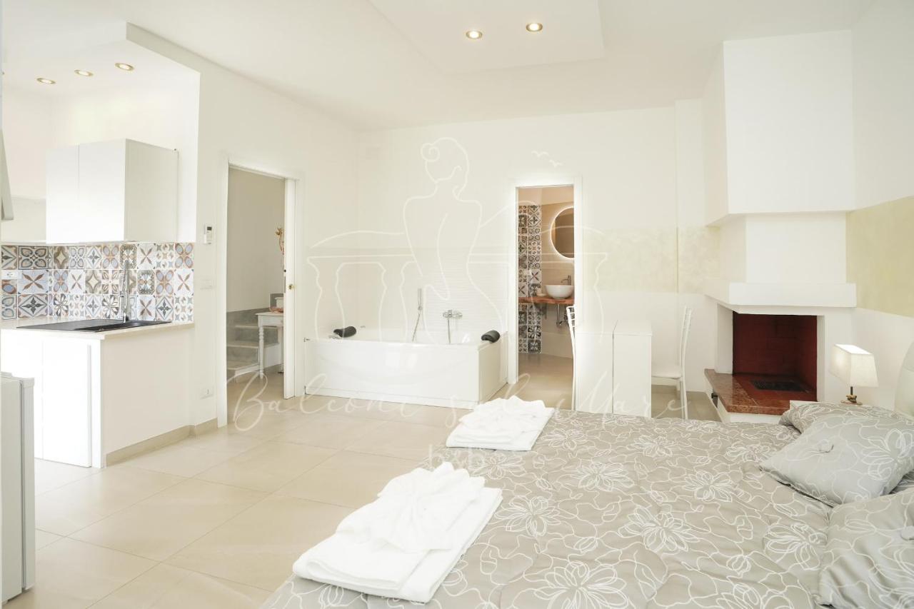 Balconi Sul Mare Bed & Breakfast Otranto Dış mekan fotoğraf